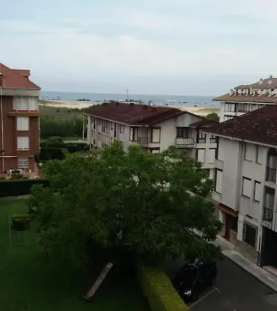 Noja Helgueras A Pie De Playa Elguera