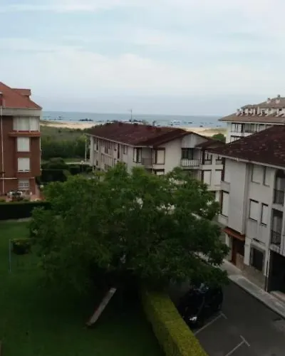 Noja Helgueras A Pie De Playa Elguera