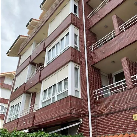 Noja Helgueras A Pie De Playa Elguera